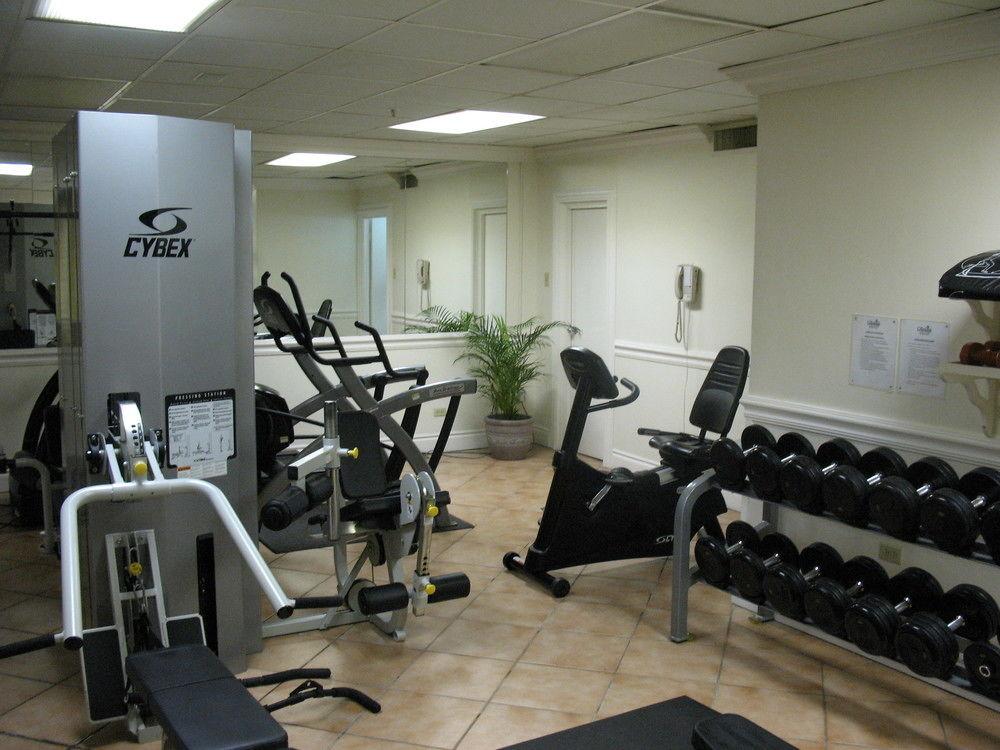 Courtleigh Hotel & Suites Κίνγκστον Εξωτερικό φωτογραφία