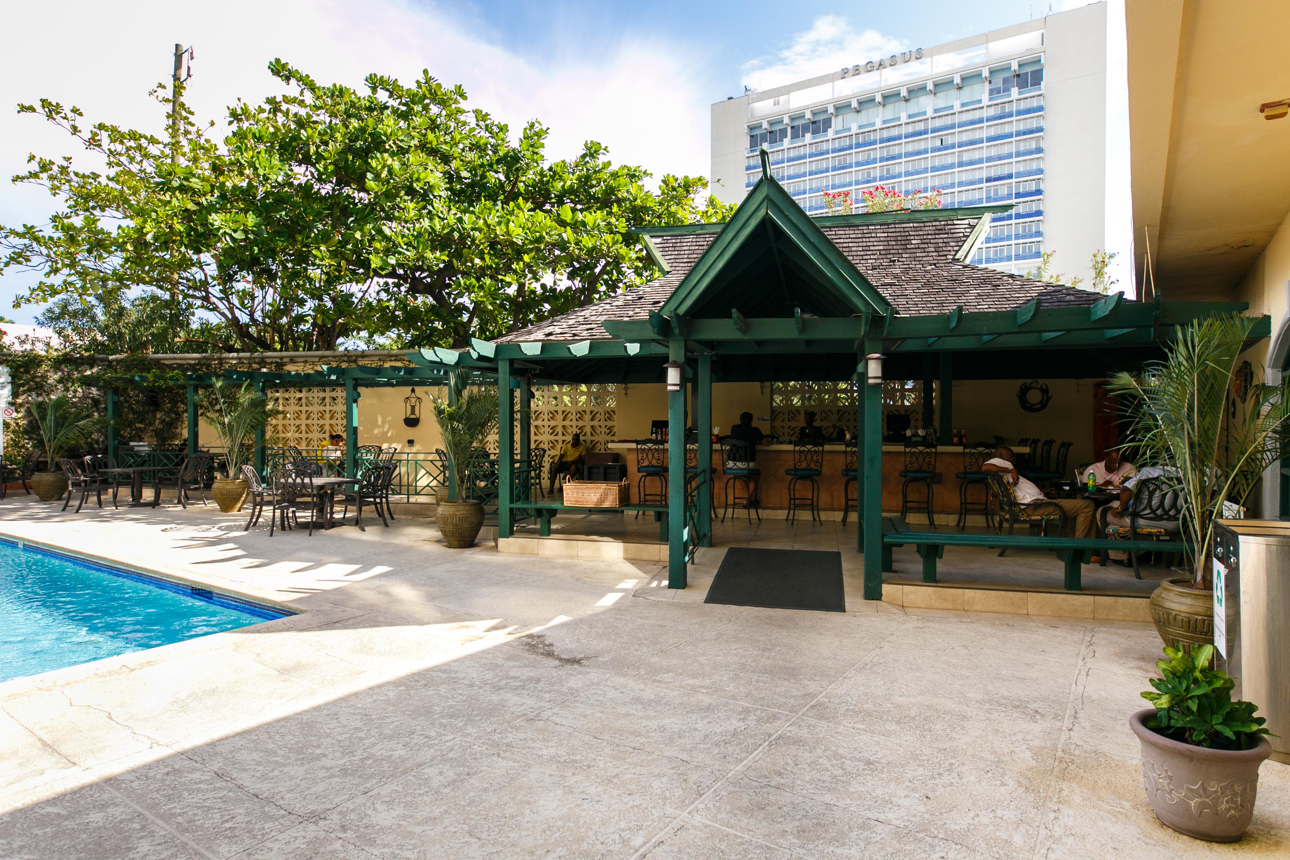 Courtleigh Hotel & Suites Κίνγκστον Εξωτερικό φωτογραφία