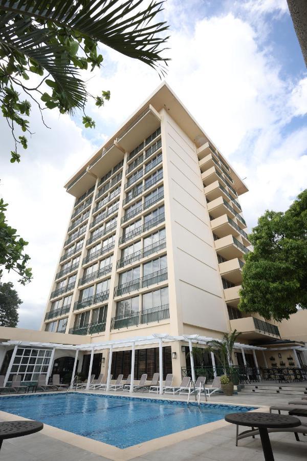 Courtleigh Hotel & Suites Κίνγκστον Εξωτερικό φωτογραφία
