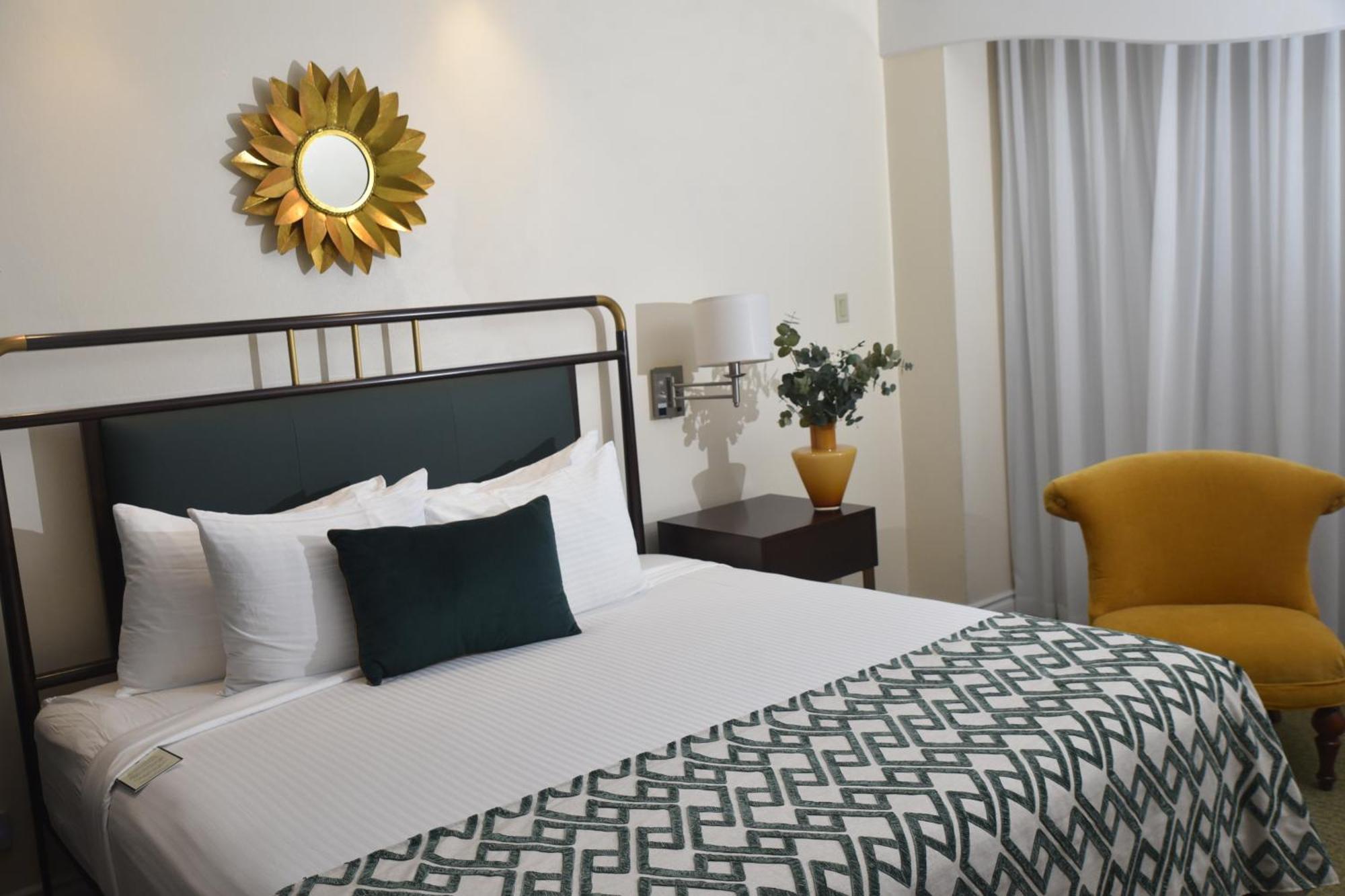 Courtleigh Hotel & Suites Κίνγκστον Εξωτερικό φωτογραφία